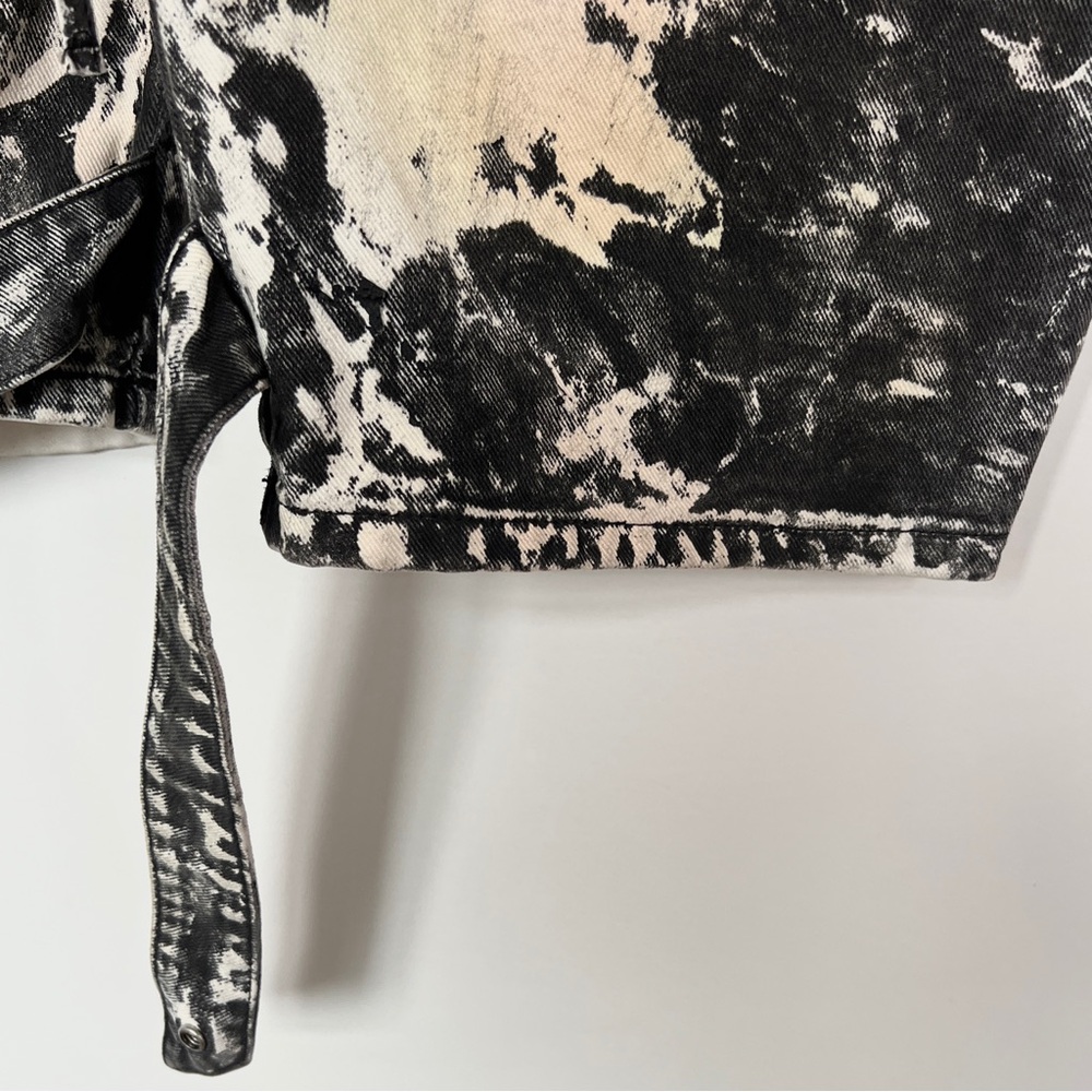 The Attico Fern black cream white abstract camo print wide leg cargo jean pants - Picture 10 of 16